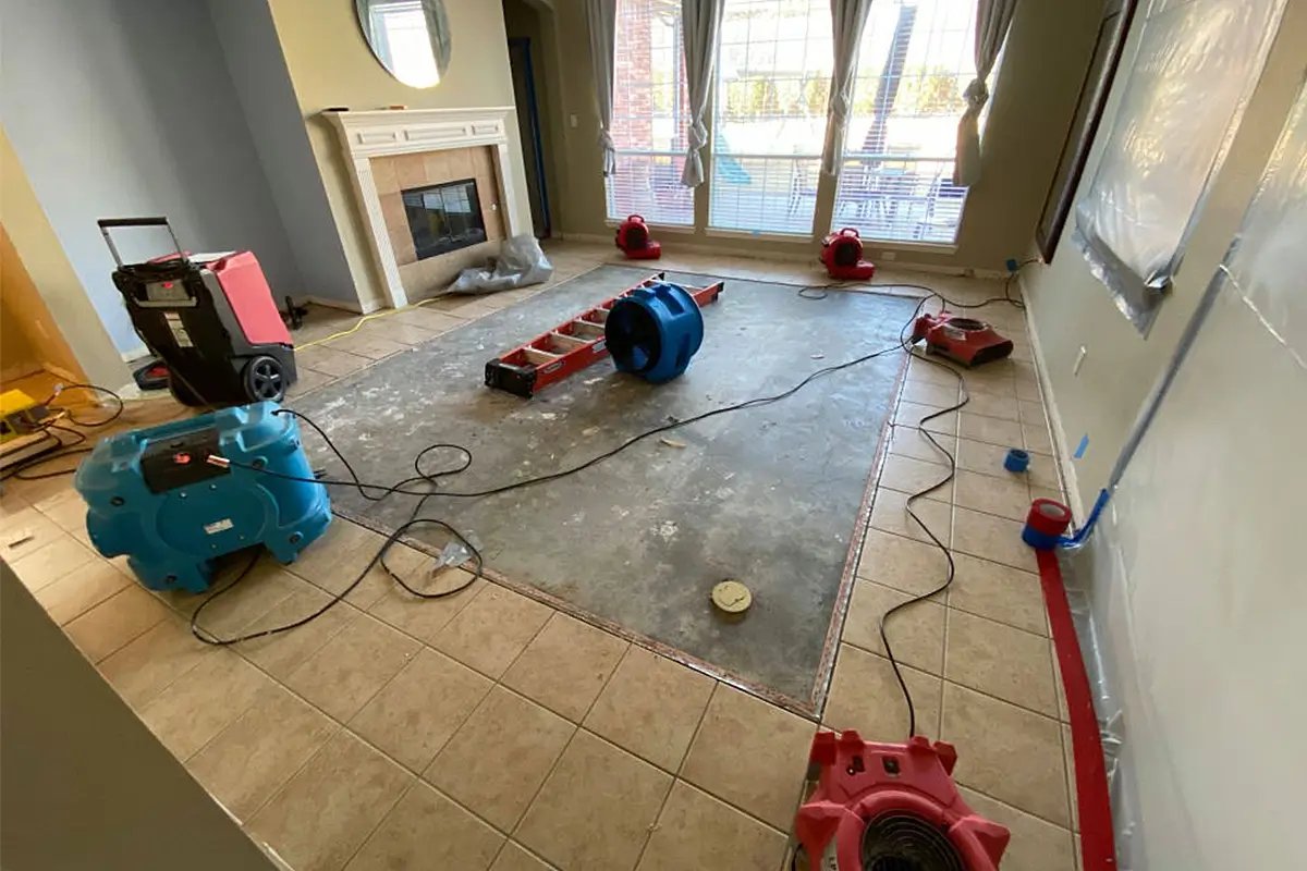 Water Damage Cleanup Service